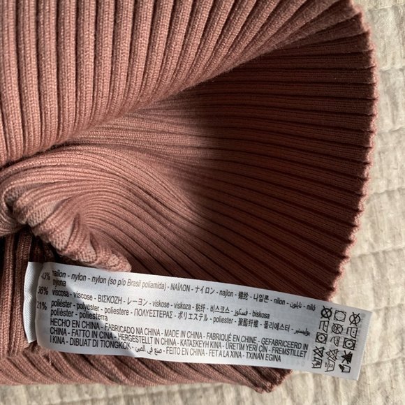NWT Zara Dusty Rose Stretch Ribbed Sweater Dress, size Medium - Picture 4 of 4